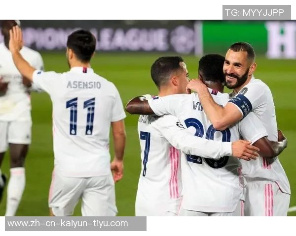 欧冠激战巴萨与曼联谁能笑到最后精彩对决引发球迷热议